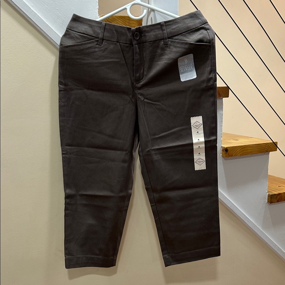 NWT St. John’s Bay Espresso Women's Capris